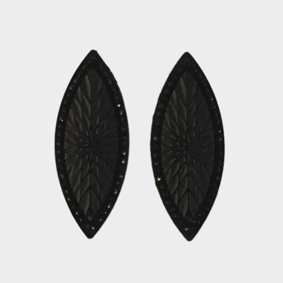 Black Star Quilt Horse Eye - Gems