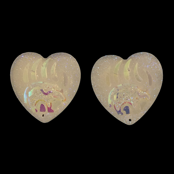 Frost Bear In Paw Heart - Gems